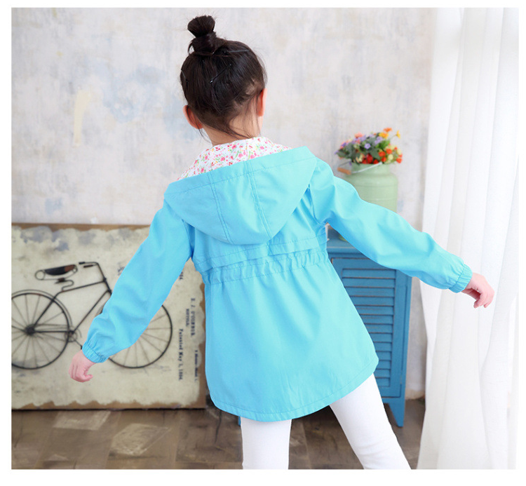 Girls windbreaker jacket autumn and winter Korean version of the long-sleeved peach embroidery hooded big children's shirt children's new children's clothing