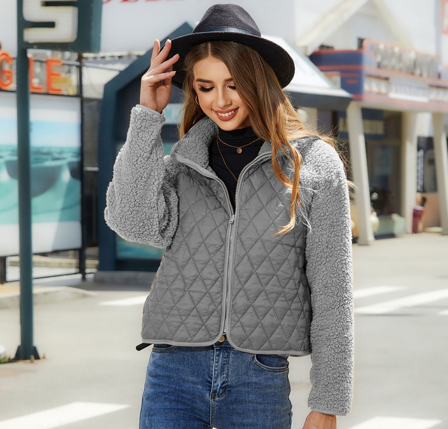 Women's Plush Jacket With Rhombus Stitching Design Clothing Fashion Winter Warm Lamb Lapel Zipper Short Coat Outwear