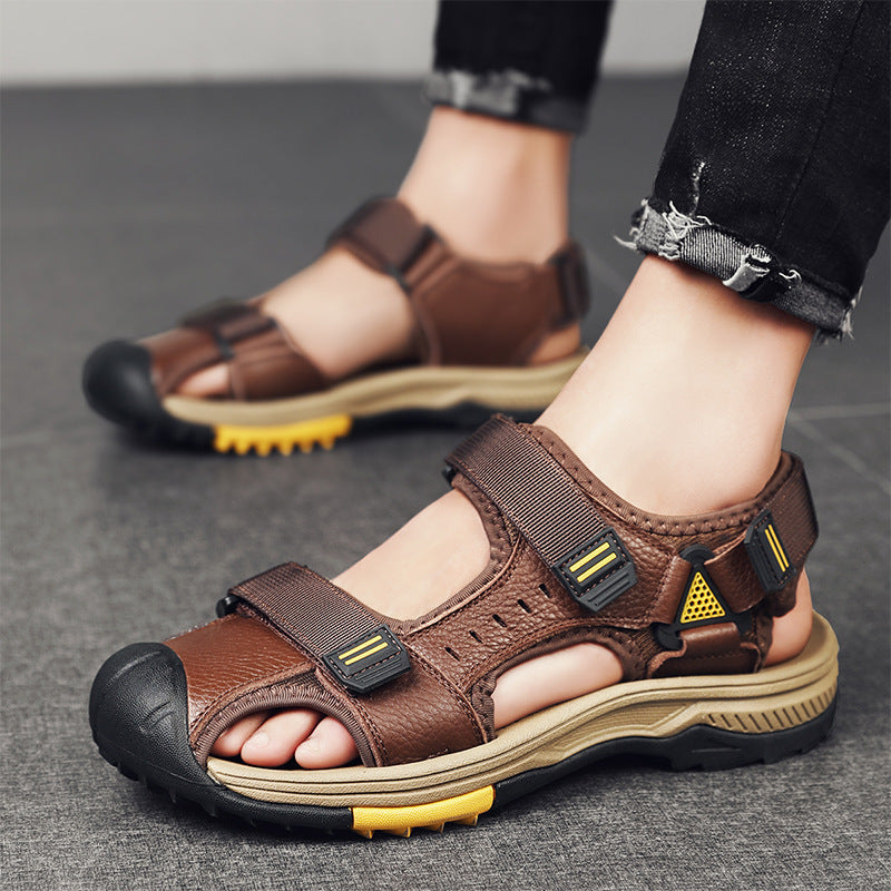 Men's Baotou Leather Sandals Outdoor Mountaineering Breathable Casual